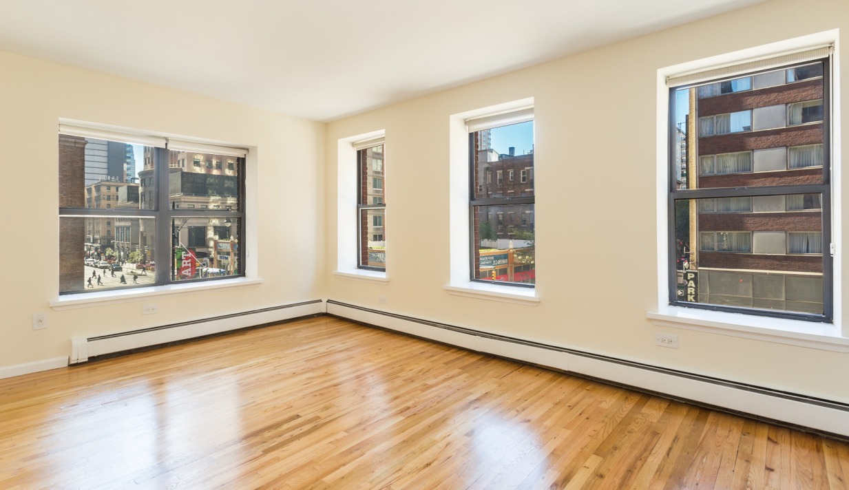 255 West 51st Street, Unit 3A Manhattan, NY 10019 - Photo 1 of 4