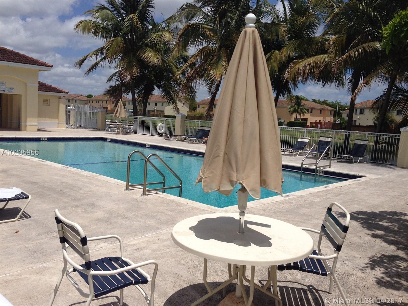14279 Southwest 121st Place, Unit 4 Miami, FL 33186 - Photo 3 of 23