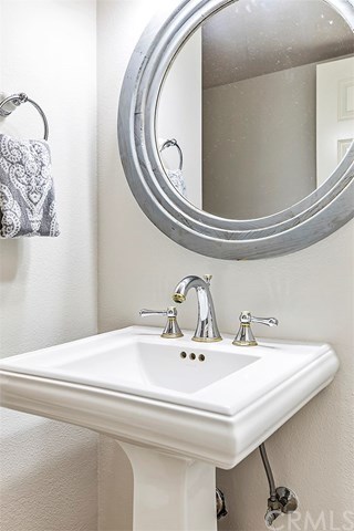 16276 Pacific Circle, Unit A Huntington Beach, CA 92649 - Photo 17 of 36