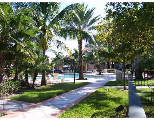 8020 North Nob Hill Road, Unit 8206 Tamarac, FL 33321 - Photo 9 of 9