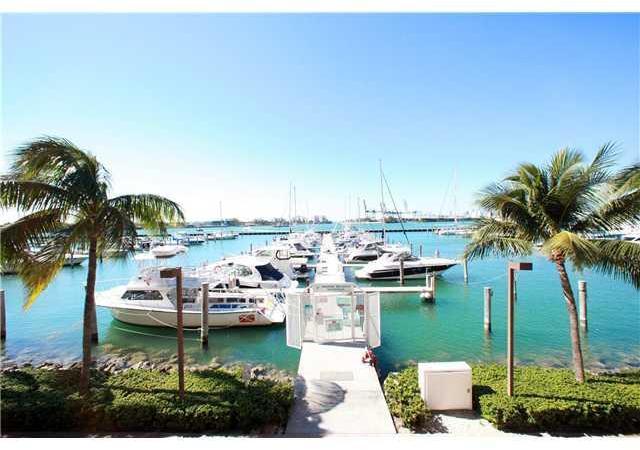 90 Alton Road, Unit 704 Miami Beach, FL 33139 - Photo 4 of 10