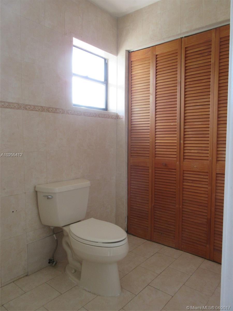 11000 Southwest 25th Street, Unit II Miami, FL 33165 - Photo 19 of 21