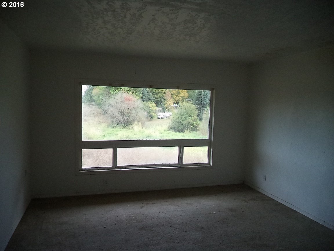 6190 Lake Labish Road Northeast Salem, OR 97305 - Photo 13 of 14 Gallery Image 13