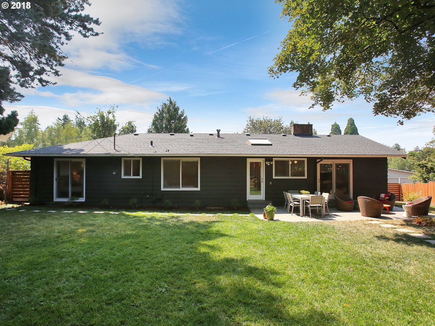 5505 Southwest Dover Loop Portland, OR 97225 - Photo 31 of 31 Gallery Image 31
