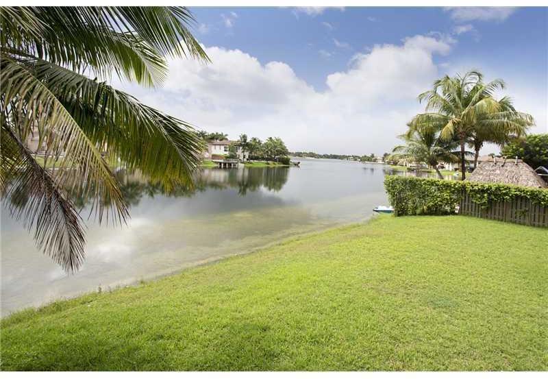 Doral Isles Doral, FL 33178 - Photo 16 of 19