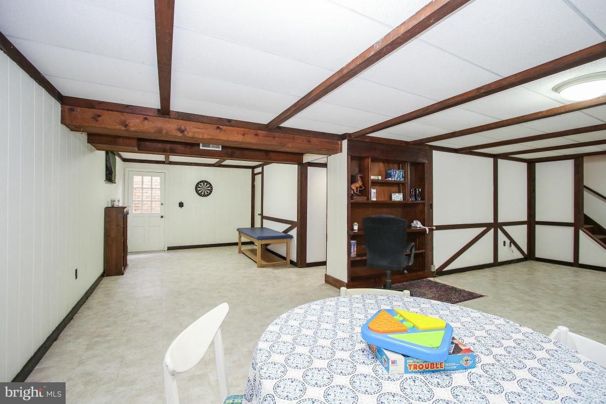 8712 Seven Locks Road Bethesda, MD 20817 - Photo 25 of 29