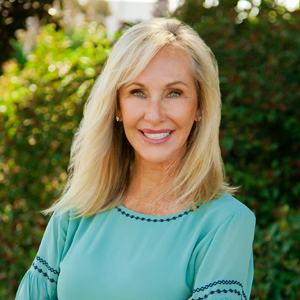 Headshot of Janet Irwin