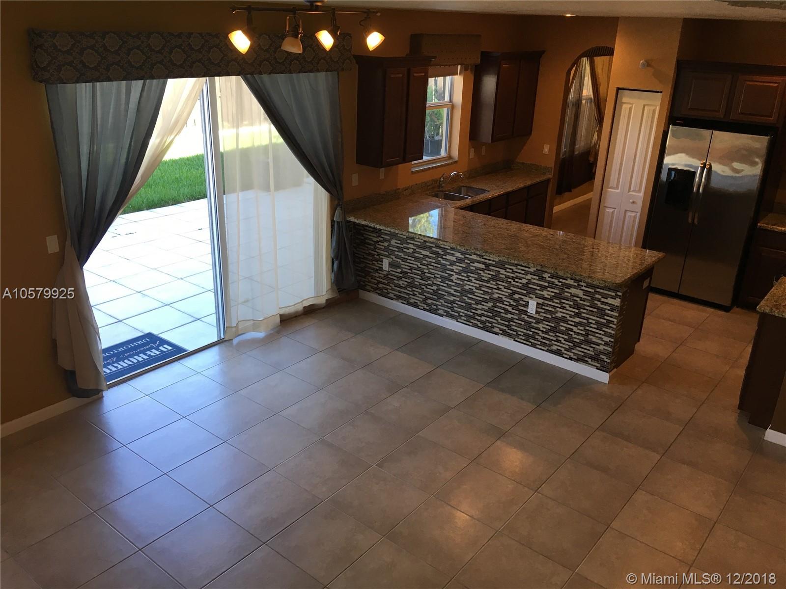 11215 Southwest 227th Street Miami, FL 33170 - Photo 9 of 38