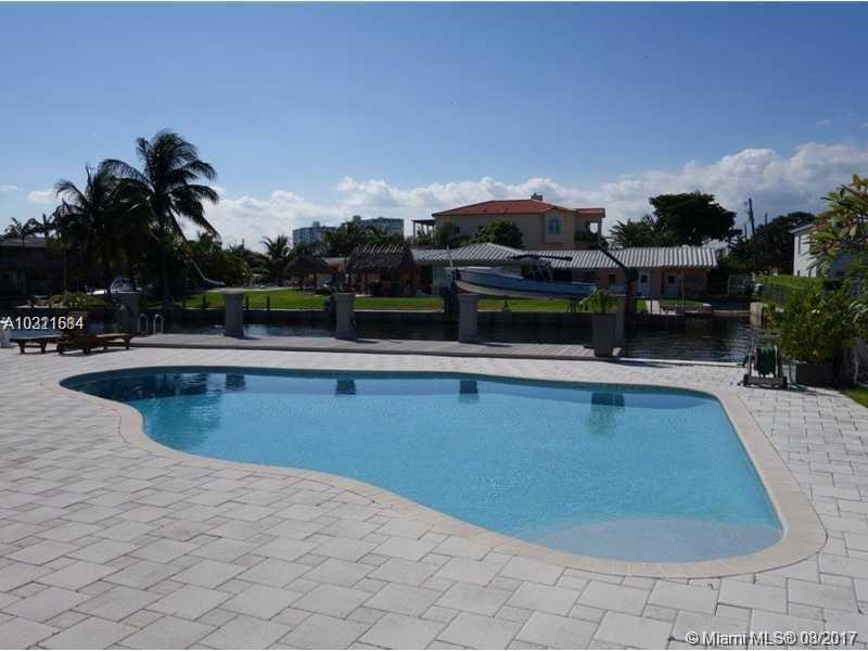 12388 North Bayshore Drive North Miami, FL 33181 - Photo 6 of 50