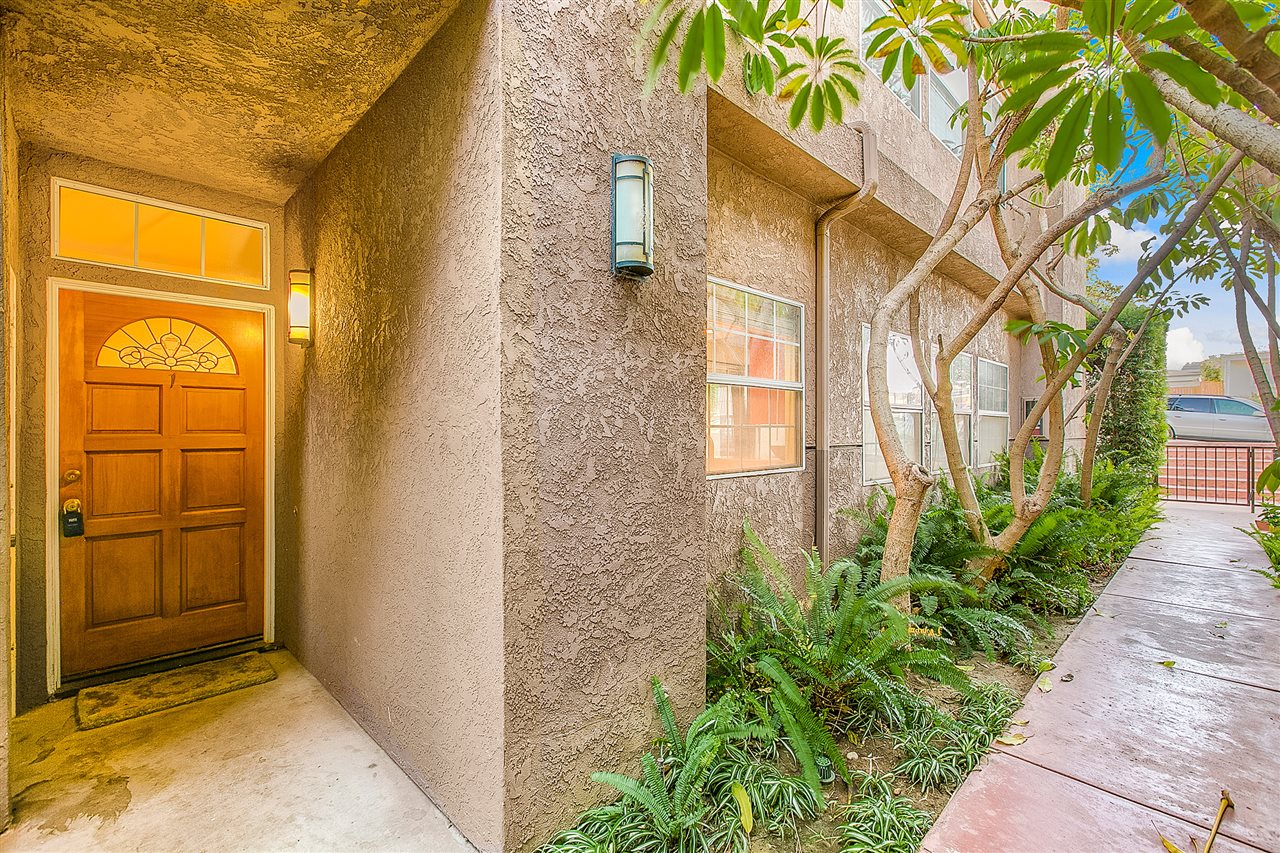 1652 Reed Avenue, Unit 1 San Diego, CA 92109 - Photo 3 of 22
