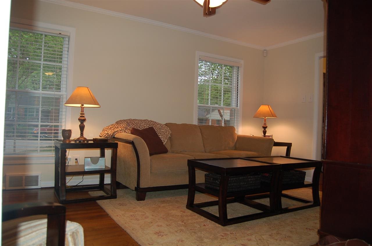 417 Fleda Road Memphis, TN 38120 - Photo 3 of 24