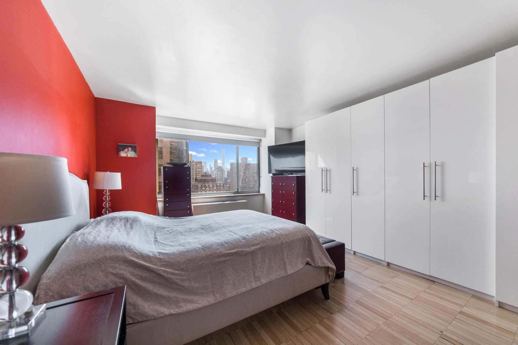 401 East 84th Street, Unit 21B Manhattan, NY 10028 - Photo 4 of 9