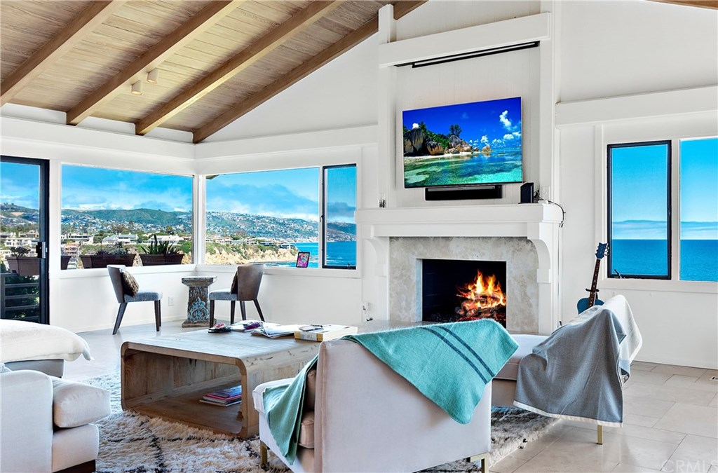 191 Emerald Bay Laguna Beach, CA 92651 - Photo 13 of 36