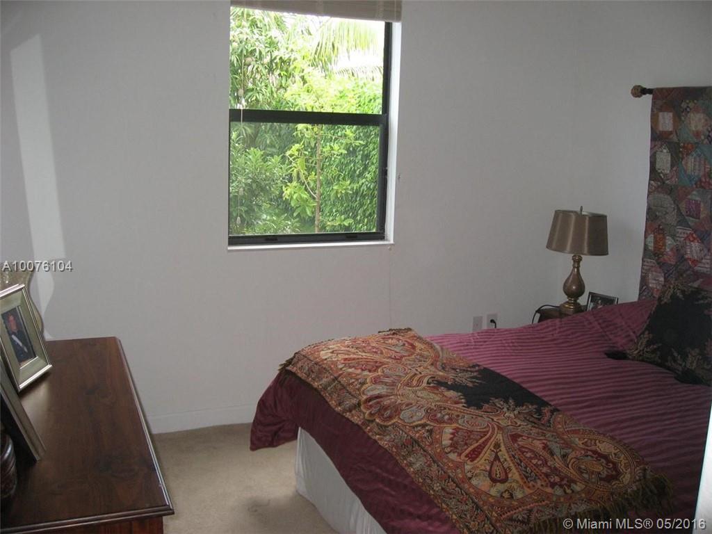 571 Southeast 37th Place Homestead, FL 33033 - Photo 7 of 11