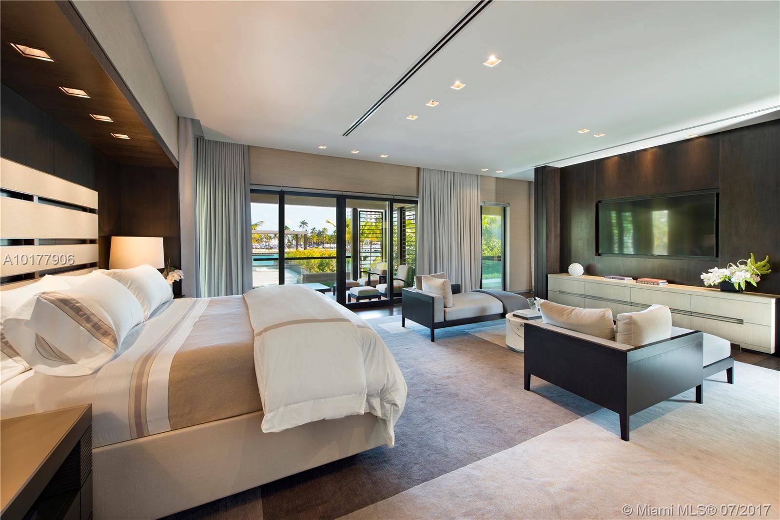 4609 Pine Tree Drive Miami Beach, FL 33140 - Photo 10 of 16