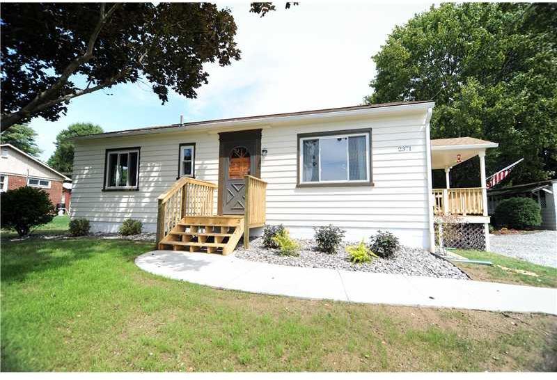 2371 Hookstown Grade Road Clinton, PA 15026 - Photo 2 of 16 Gallery Image 2