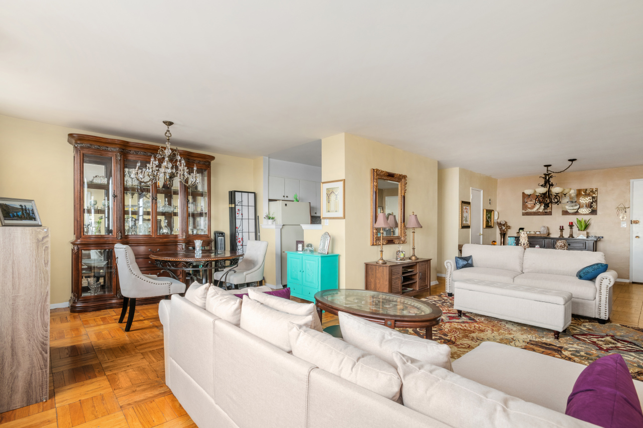 1360 Ocean Parkway, Unit 11J Brooklyn, NY 11230 - Photo 2 of 7