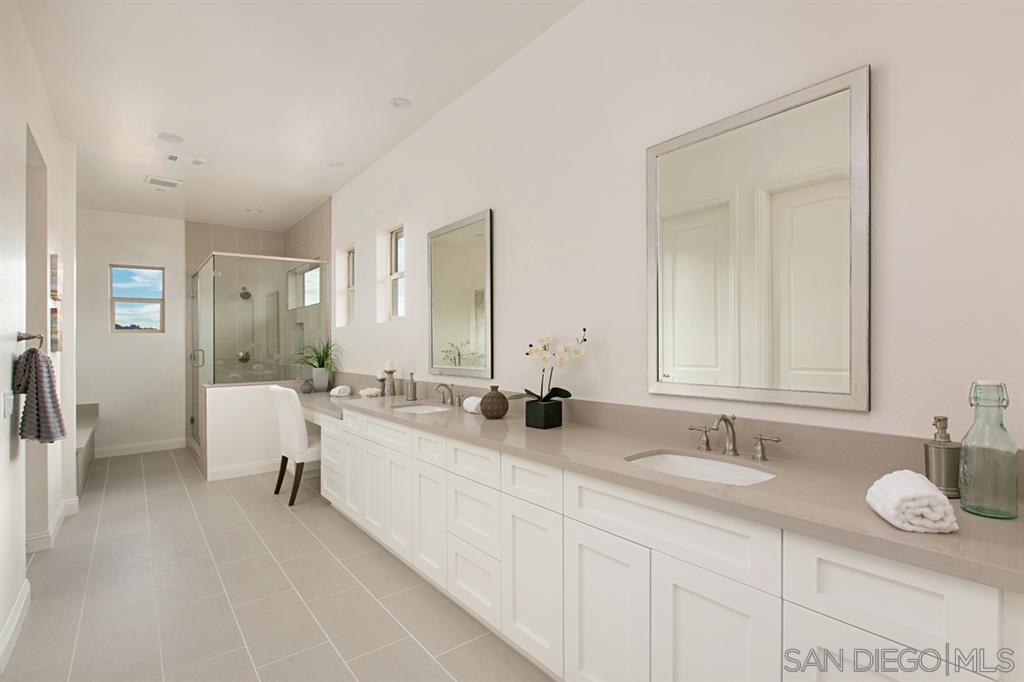 15012 Tooth Rock Road Poway, CA 92064 - Photo 8 of 19