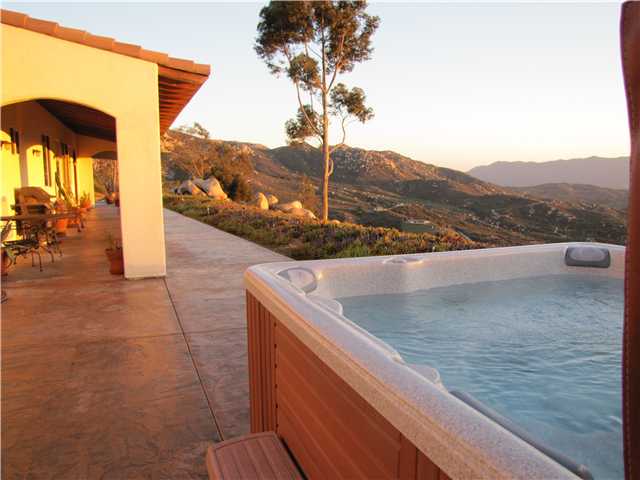 17315 Lyons Creek Road Jamul, CA 91935 - Photo 21 of 25 Outdoor spa