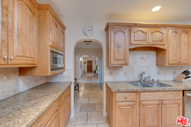 10578 Putney Road Los Angeles, CA 90064 - Photo 20 of 53