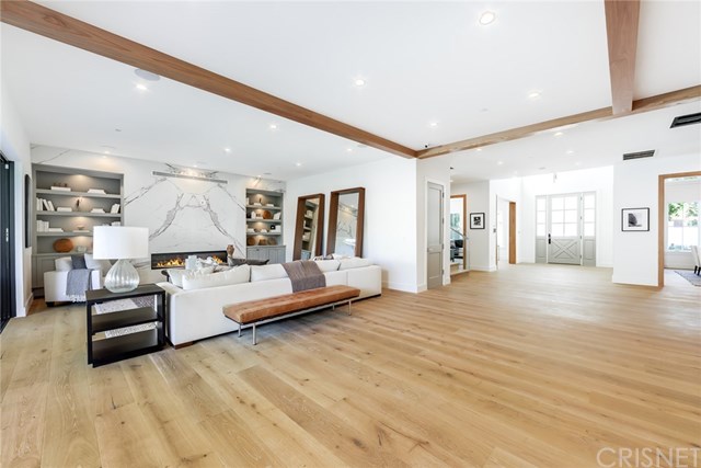 4525 Libbit Avenue Encino, CA 91436 - Photo 25 of 65