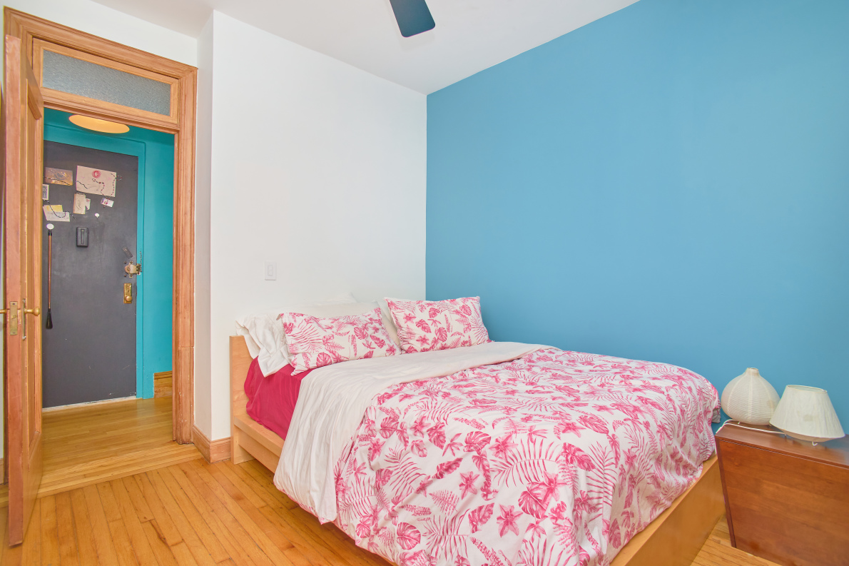 238 West 106th Street, Unit 3H Manhattan, NY 10025 - Photo 9 of 13 Gallery Image 9