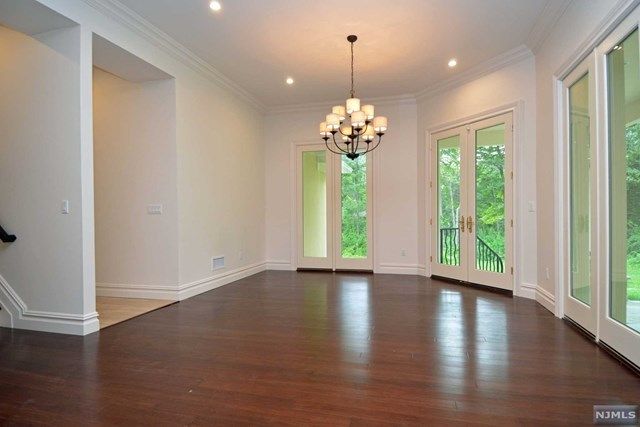 17 Stone Ledge Road Upper Saddle River, NJ 07458 - Photo 11 of 25