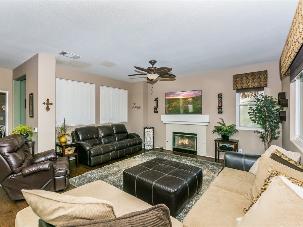 33219 Fox Road Temecula, CA 92592 - Photo 8 of 38