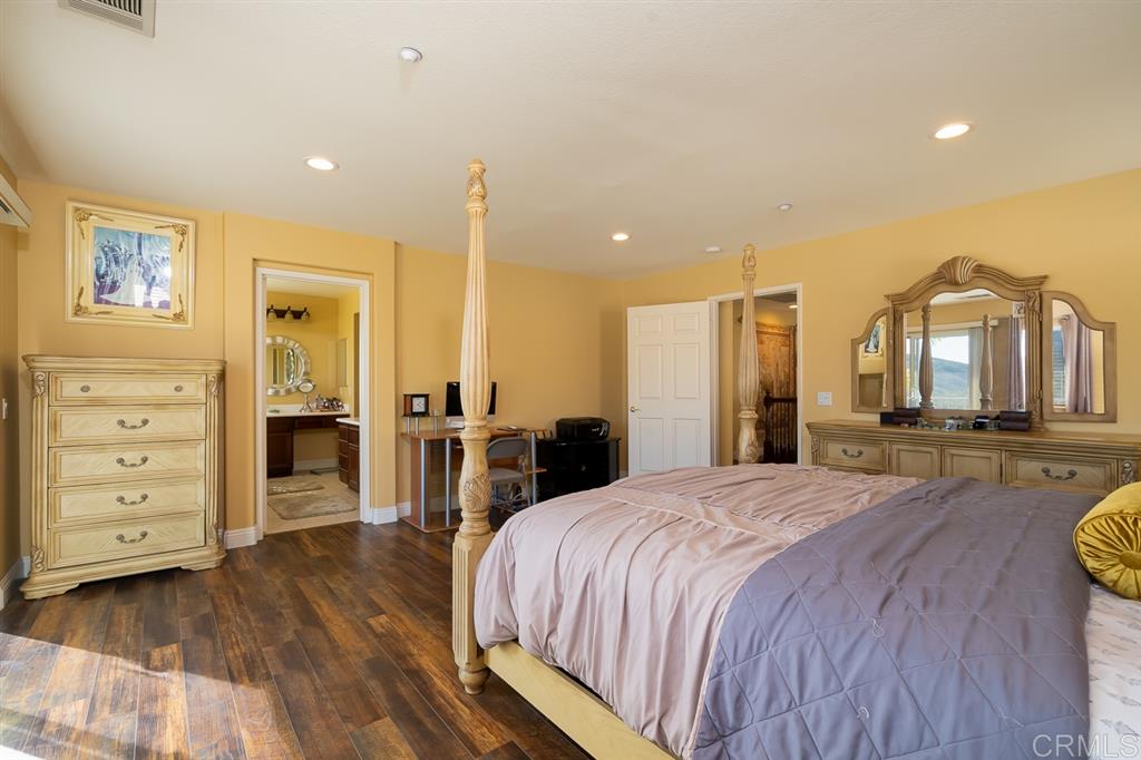 2119 Pointe Parkway Spring Valley, CA 91978 - Photo 15 of 22 Gallery Image 15