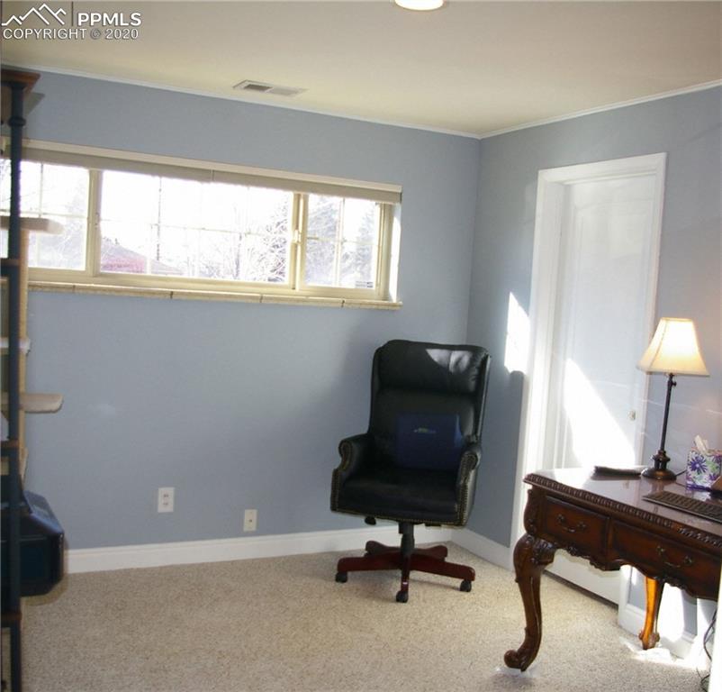 796 Ivanhoe Street Denver, CO 80220 - Photo 21 of 23