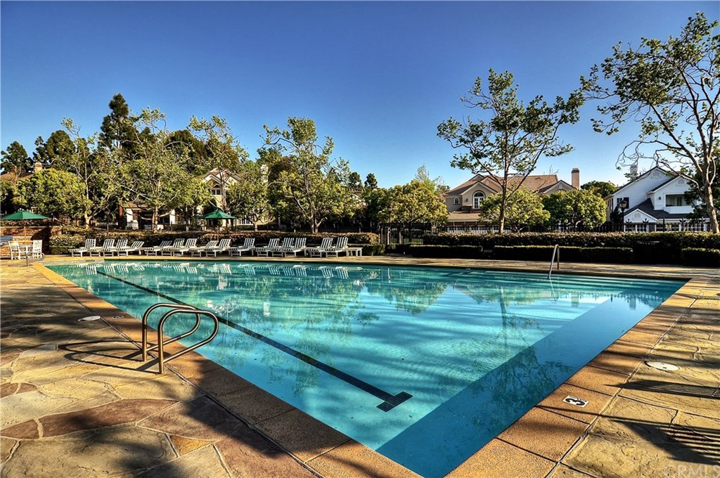 4 Oak Tree Drive Newport Beach, CA 92660 - Photo 35 of 47