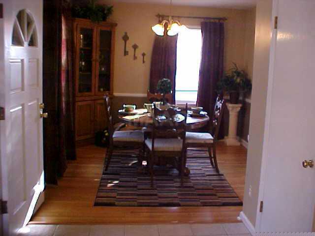1515 Whitewater Road Memphis, TN 38117 - Photo 2 of 9 Gallery Image 2