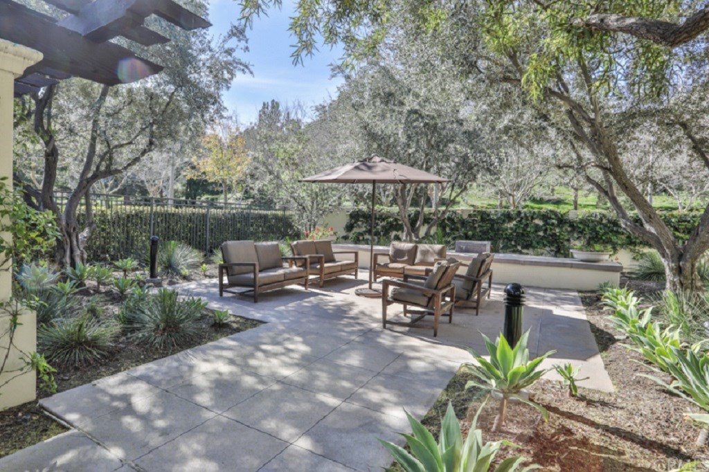 78 Dovetail Irvine, CA 92603 - Photo 51 of 55