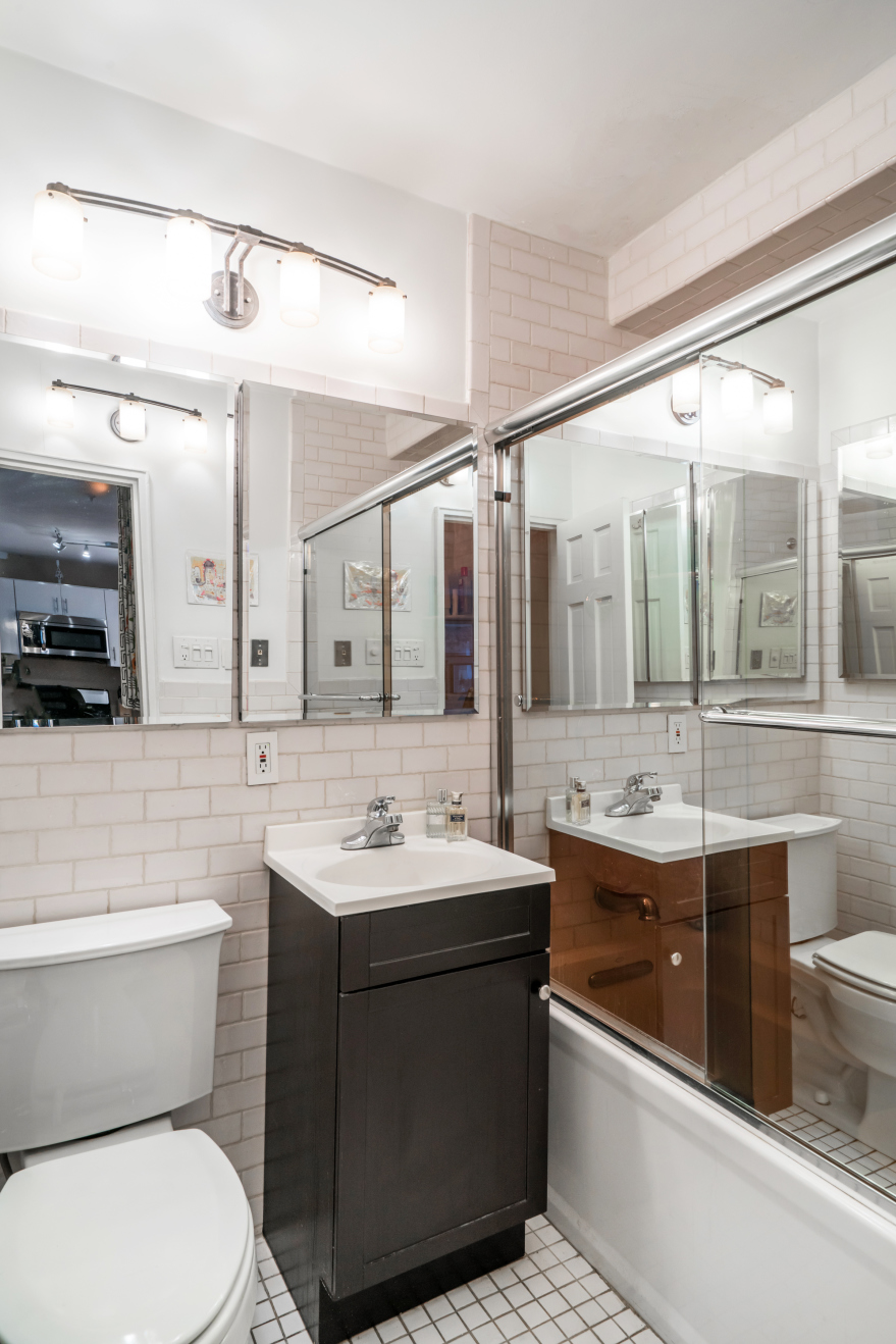 88 Bleecker Street, Unit 2G Manhattan, NY 10012 - Photo 7 of 8