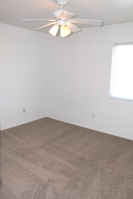 4960 Frazee Road Oceanside, CA 92057 - Photo 10 of 16 Gallery Image 10