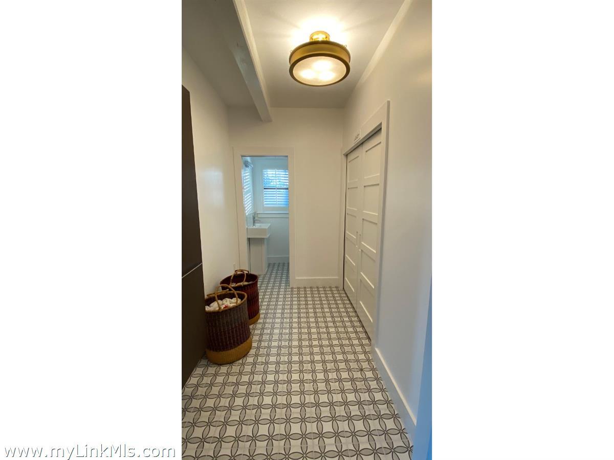 6 Sandpiper Way Nantucket, MA 02554 - Photo 20 of 40