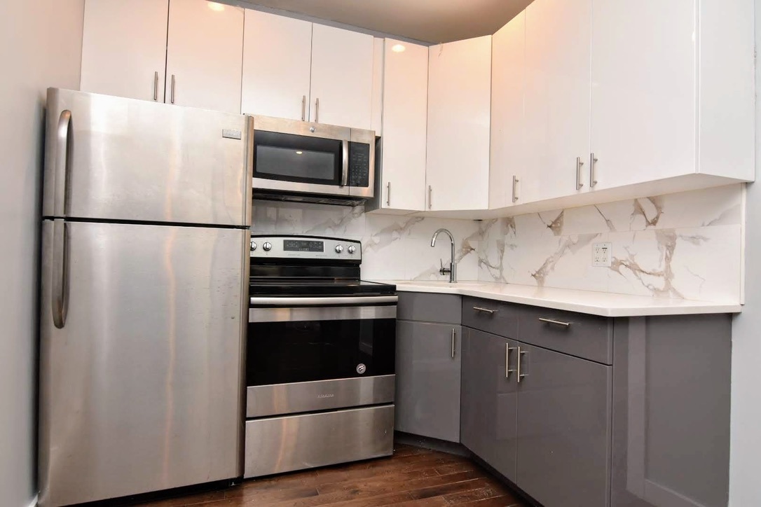 14 Thayer Street, Unit 5F Manhattan, NY 10040 - Photo 2 of 4