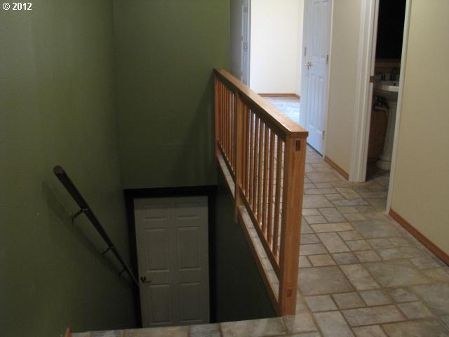 23851 Schultz Road Northeast Aurora, OR 97002 - Photo 2 of 16