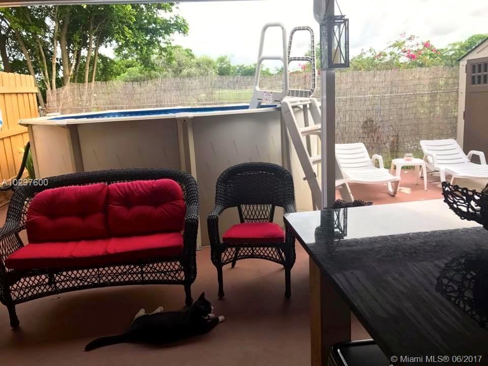 13854 Southwest 67th Terrace Miami, FL 33183 - Photo 4 of 24