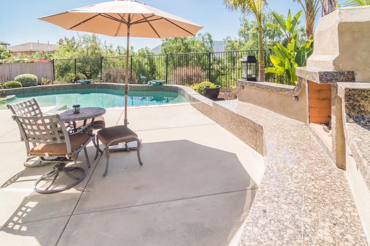 16068 Cayenne Ridge Road San Diego, CA 92127 - Photo 12 of 25