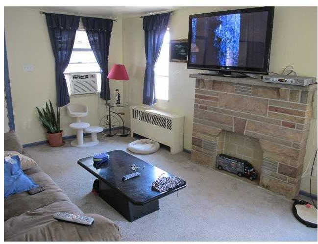 3239 Mt Troy Road Pittsburgh, PA 15212 - Photo 4 of 14 Gallery Image 4
