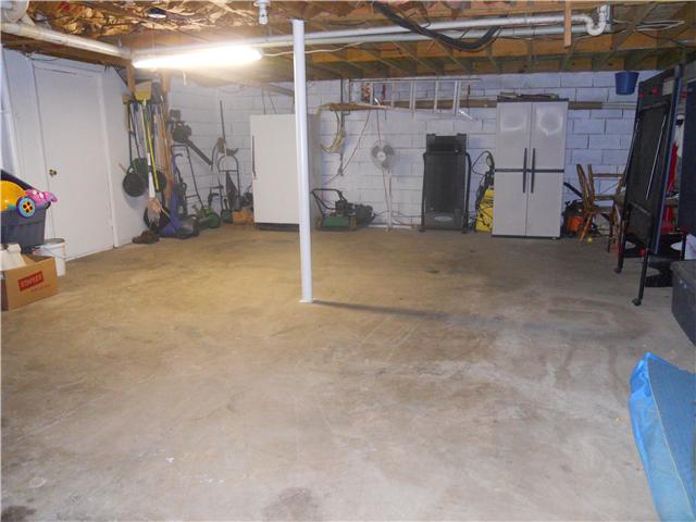 232 Manzano Road Madison, TN 37115 - Photo 28 of 30 One car garage. (Size of a two car garage - a huge area for storage.)