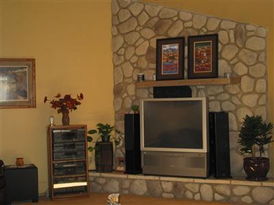 1613 Jenkins Road Bakersfield, CA 93314 - Photo 2 of 6 Great Room