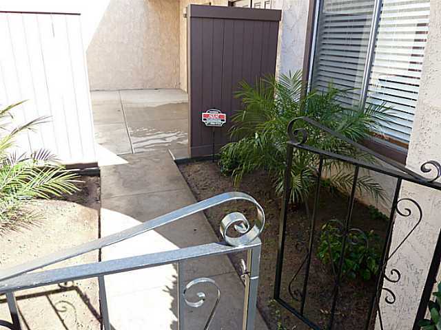 294 Chambers Street, Unit 6 El Cajon, CA 92020 - Photo 2 of 11