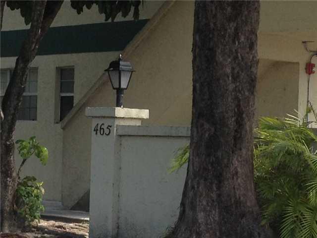 465 Swallow Drive, Unit 9 Miami, FL 33166 - Photo 3 of 15