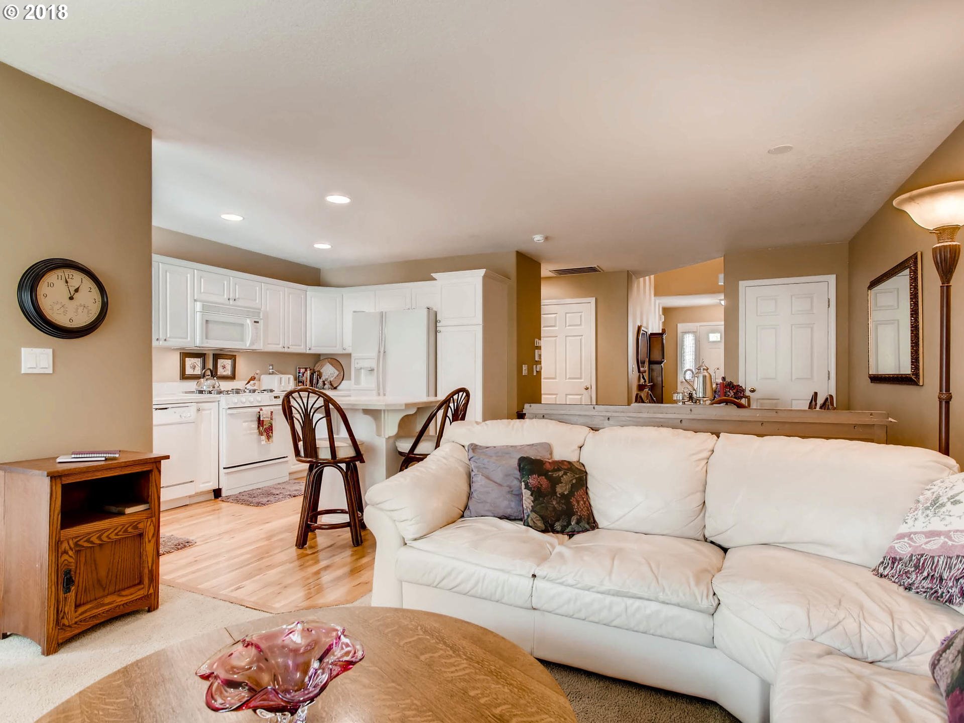 22030 Southwest Grahams Ferry Road, Unit C Tualatin, OR 97062 - Photo 6 of 27 Gallery Image 6