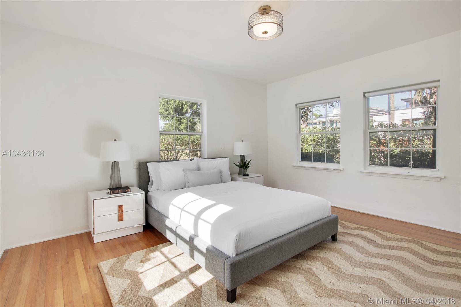 5184 Pine Tree Drive Miami Beach, FL 33140 - Photo 24 of 36