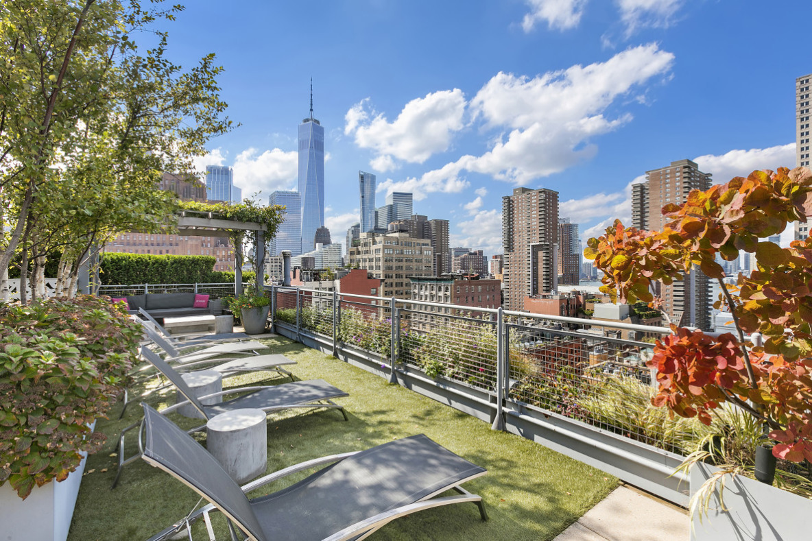 The Ice House 27 N Moore St, Manhattan, NY 10013 - Photo 3 of 4