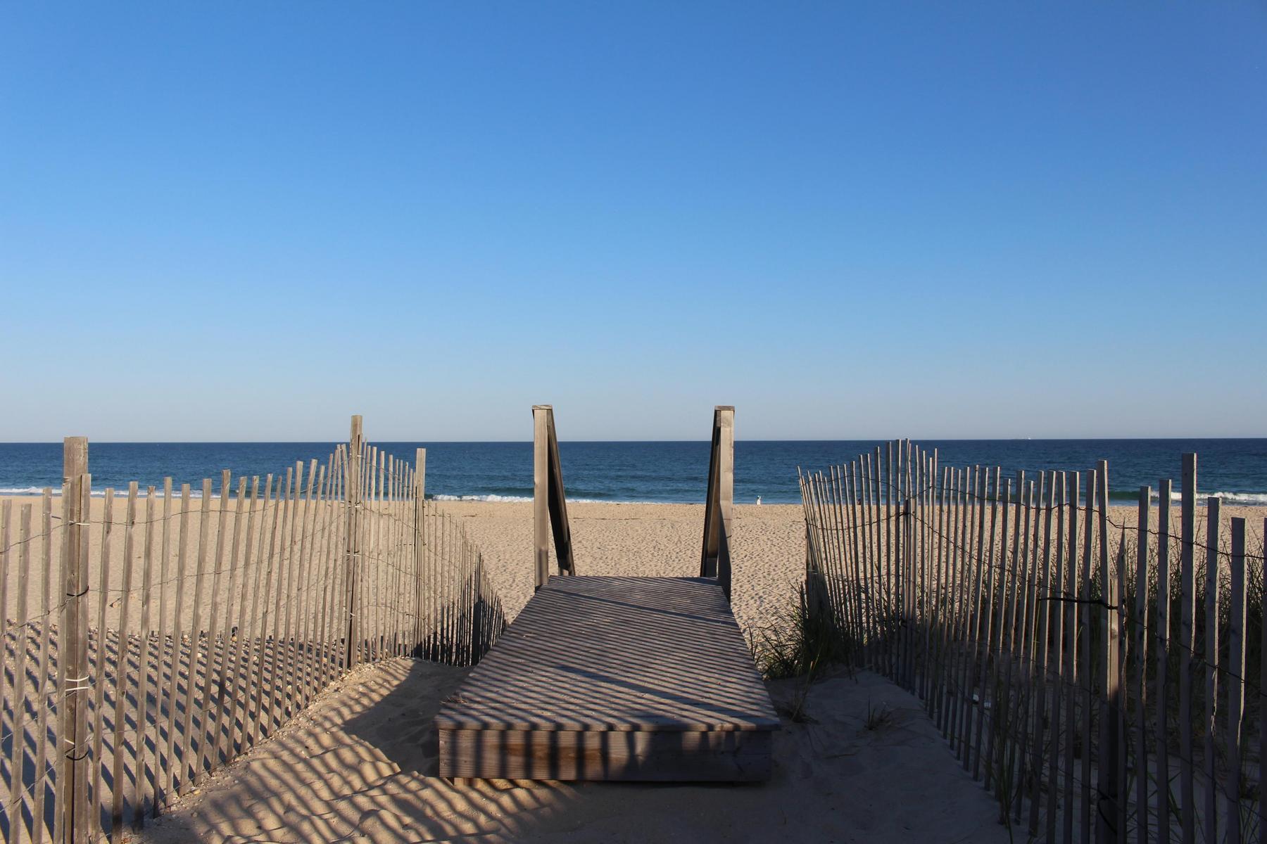 Bridgehampton South Bridgehampton, NY 11932 - Photo 17 of 18