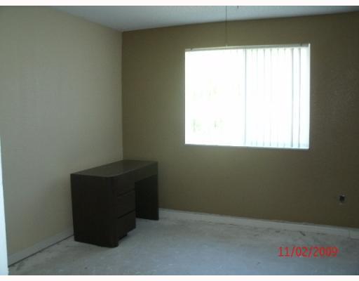 456 South Park Road, Unit 306 Hollywood, FL 33021 - Photo 3 of 5